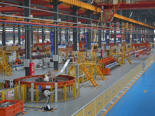 ซื้อ 1 - 35m/Min เครื่องปั้นกลมกลมเย็น เครื่องปรับปรุงหลังคาแบบยืน online manufacture